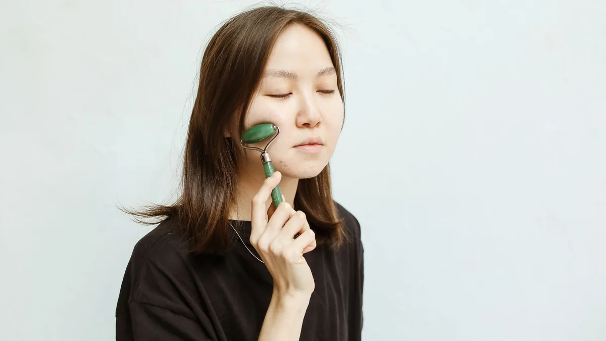 Illustration de l'article « Un rituel visage en cinq gestes »